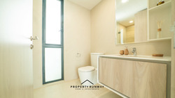 J Gateway (D22), Condominium #207385271